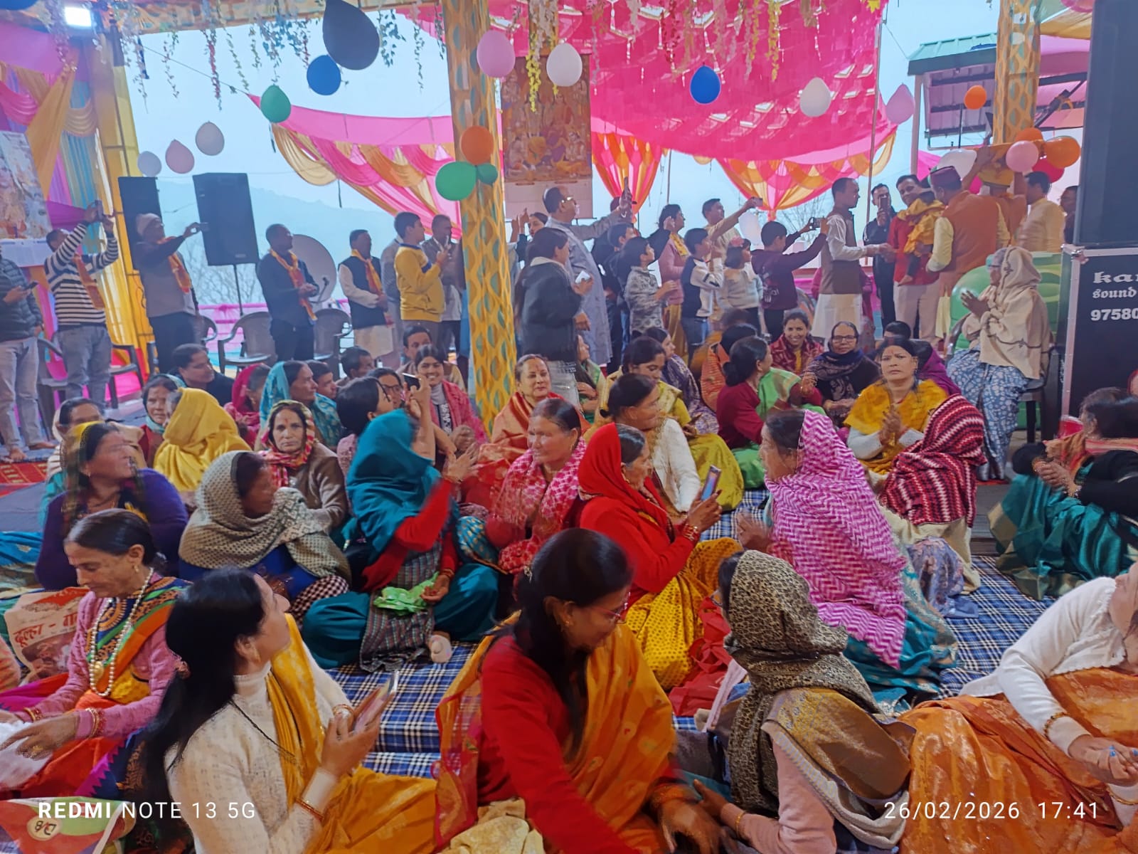 श्रीमद्भागवत महापुराण मे श्रीकृष्ण जन्मोत्सव पर श्रद्धालुओं ने लिया आशीर्वाद