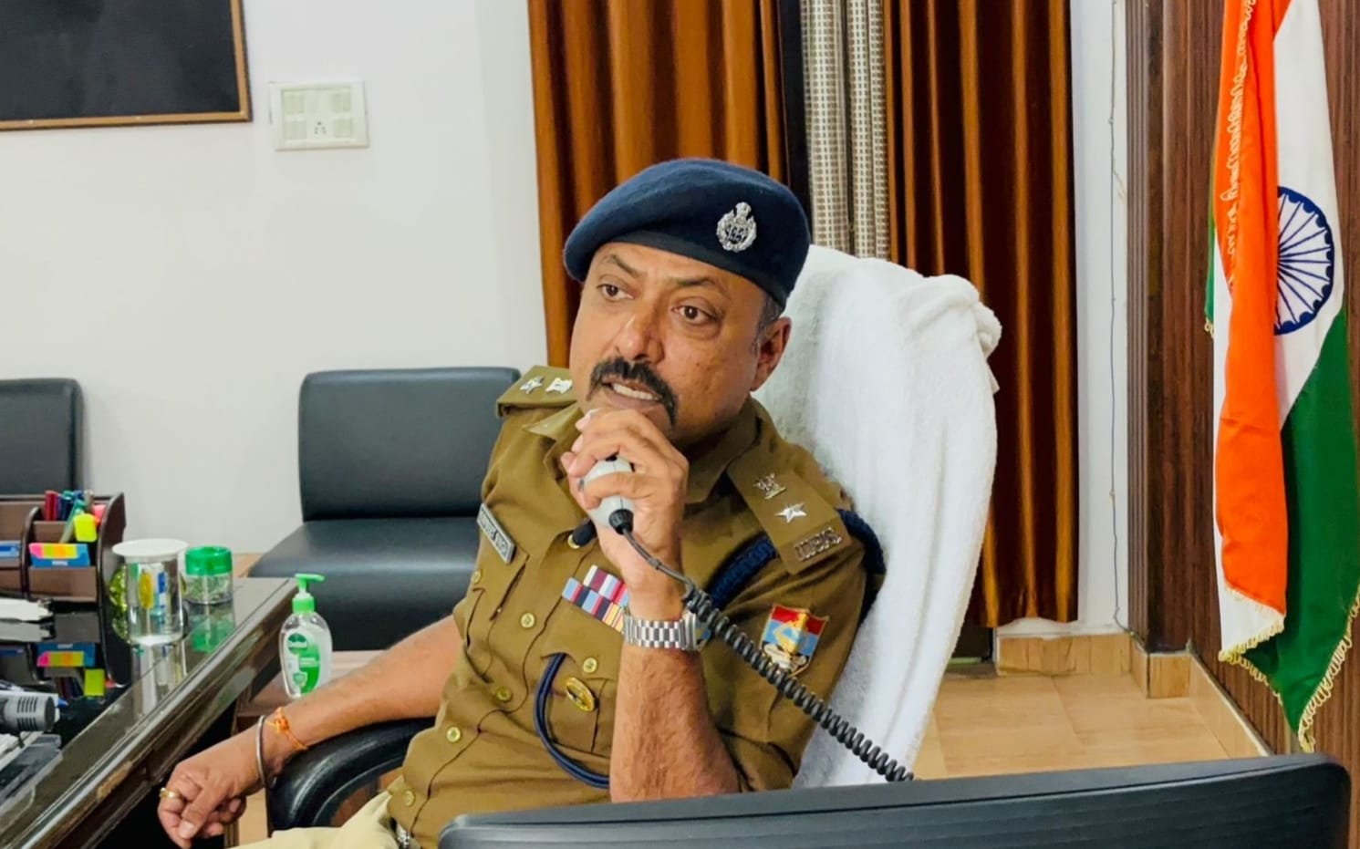 हरिद्वार- अवैध खनन मामले में एसएसपी हरिद्वार द्वारा सख्त रुख, चौकी प्रभारी सहिंत 06 निलम्बित