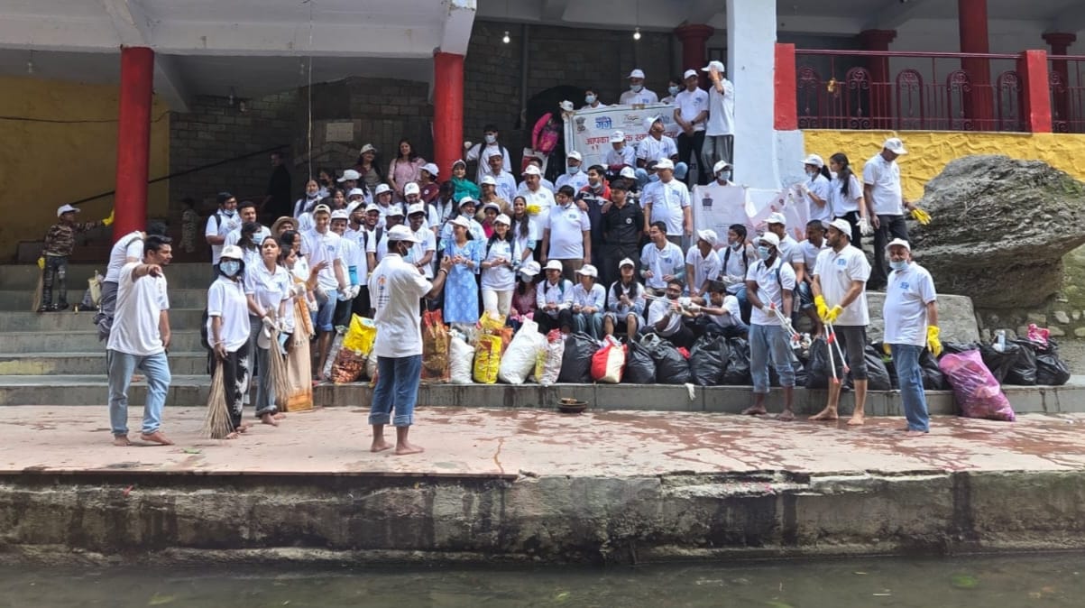 हमें मन से संकल्प लेना चाहिए कि हम अपनी माँ गंगा को स्वच्छ बनाएंगे-प्रो० अंजू अग्रवाल