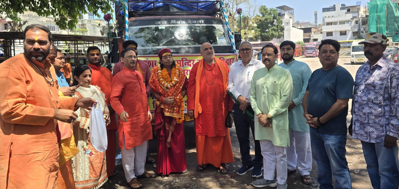 मनसा देवी मंदिर ट्रस्ट ने गंगोत्री धाम के लिए रवाना की भोग प्रसाद सामग्री