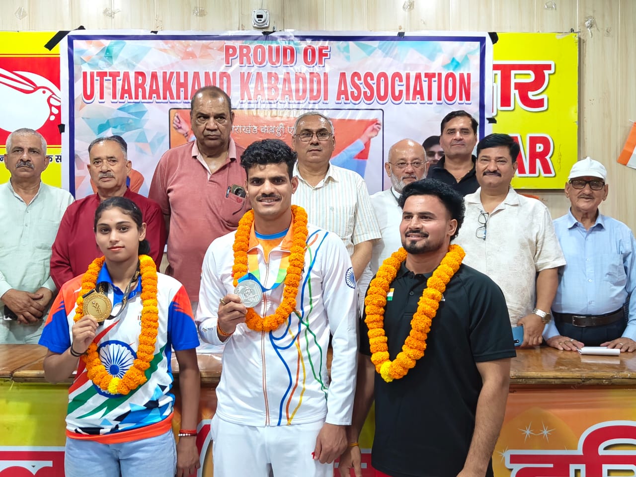उत्तराखंड कबड्डी एसोसिएशन ने किया पदक जीतकर लौटे खिलाड़ियों का स्वागत