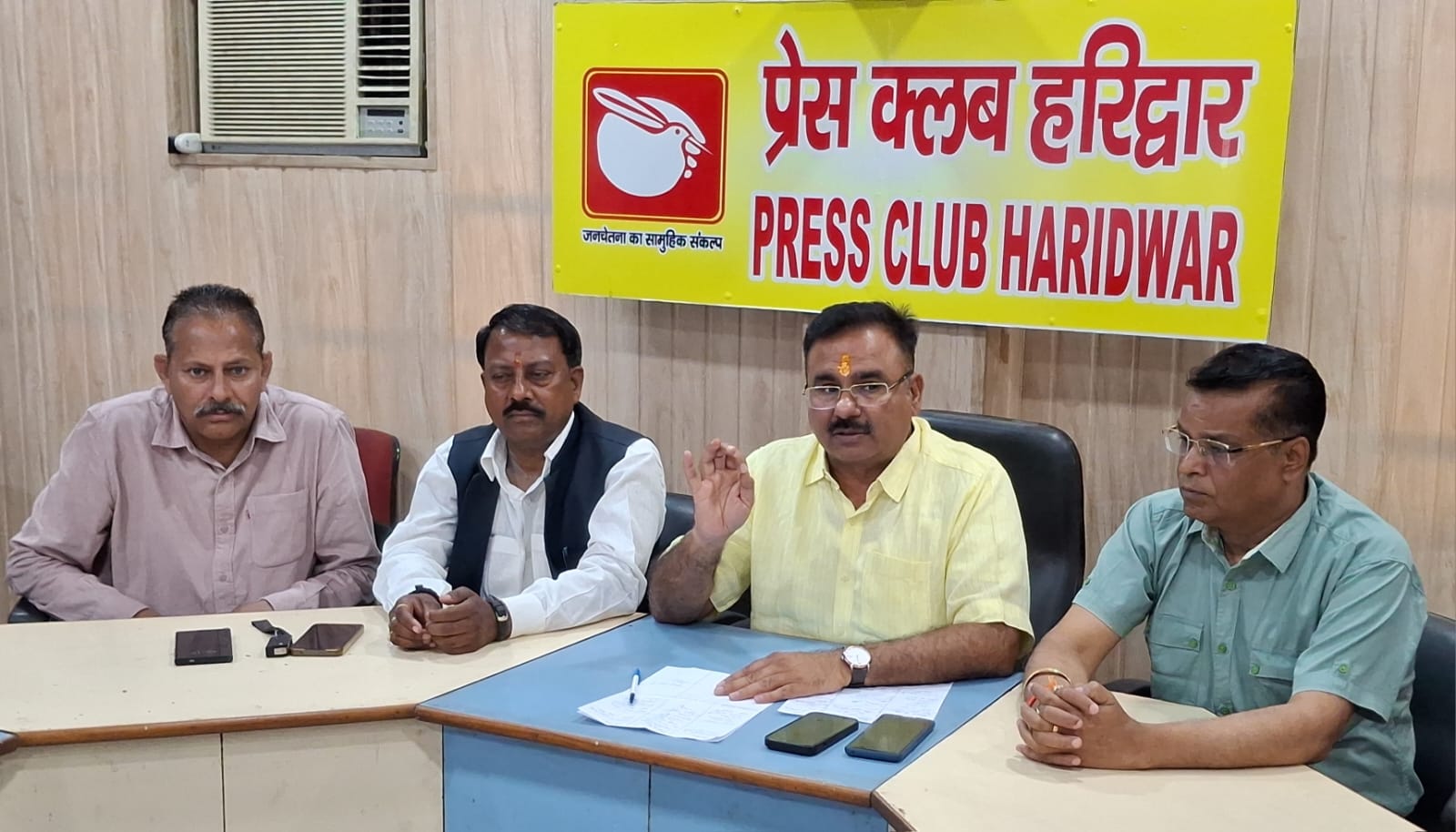 पेपर लीक से निराश हो चुके हैं अभ्यर्थी-आलोक शर्मा