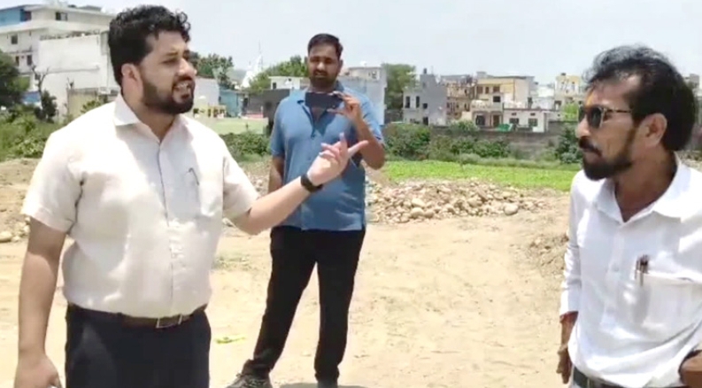 पत्रकार और नेता से अभद्रता के बाद जिला खनन अधिकारी कासिम रजा हटाए गए, अमित गौरव को मिली जिम्मेदारी
