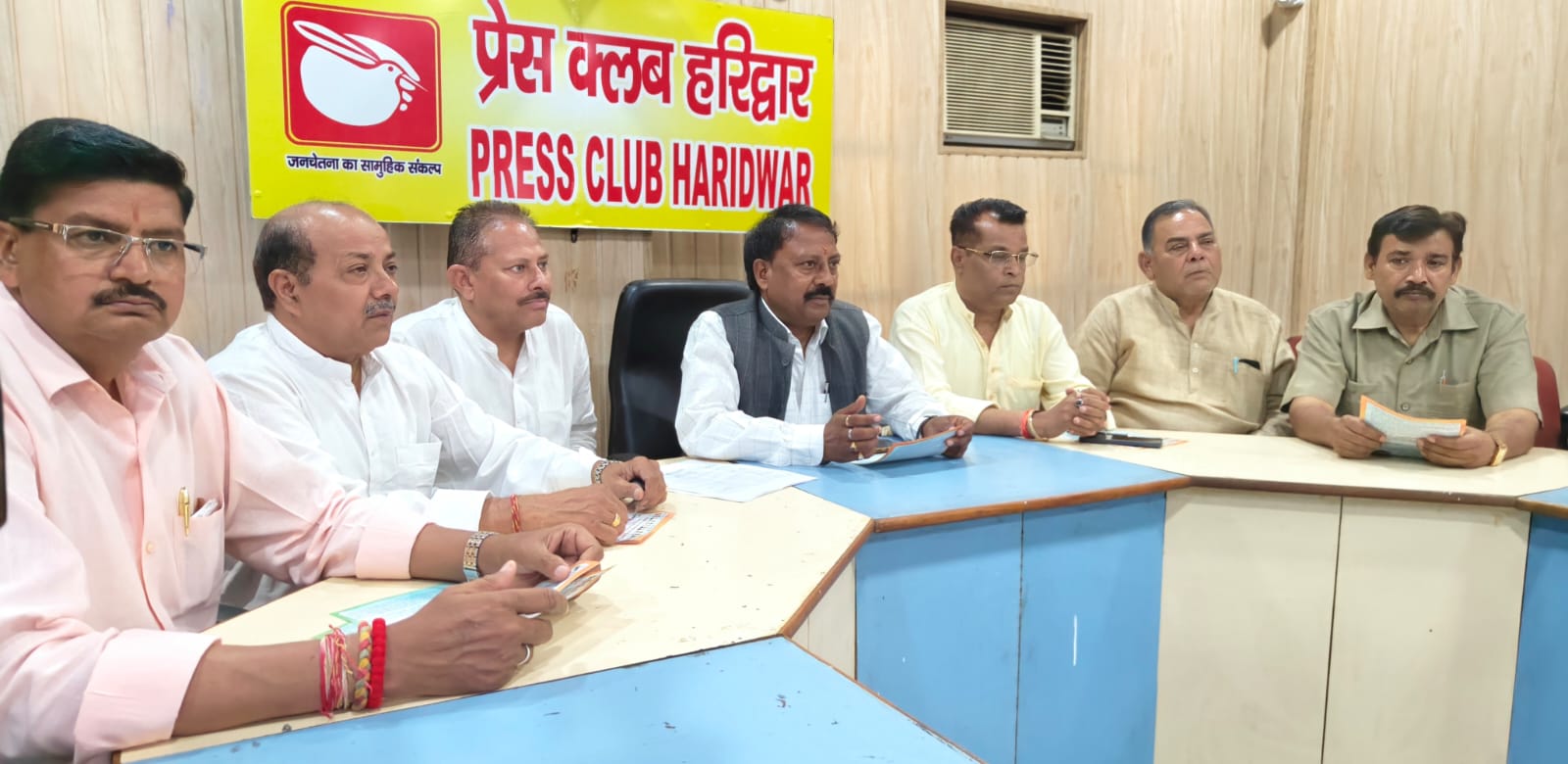 उपभोक्ताओं की सहमति के बिना ना लगाए जांए स्मार्ट मीटर-बालेश्वर सिंह