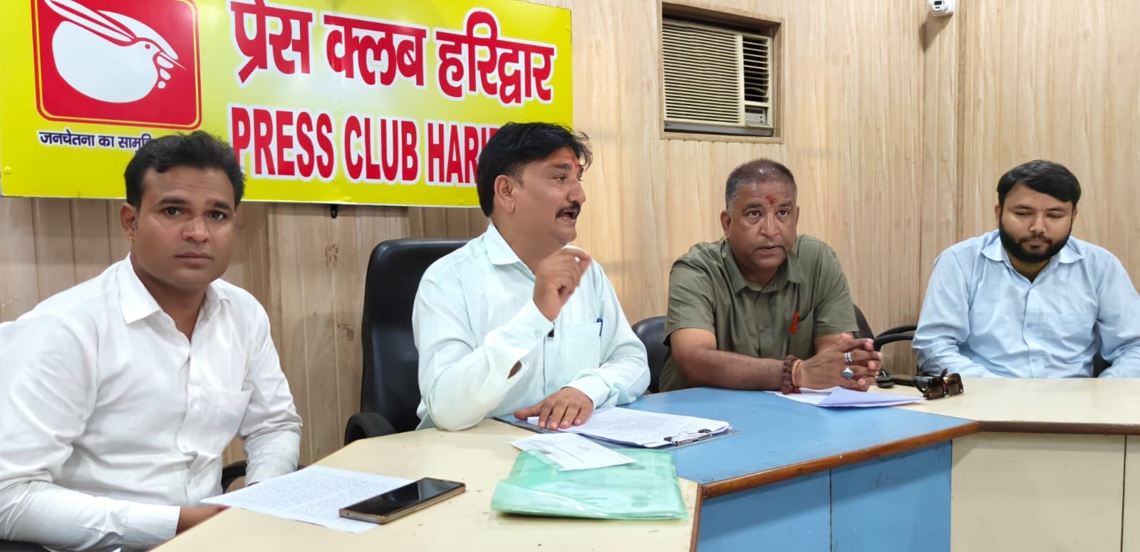 पूर्व पार्षद कैलाश भट्ट ने लगाए फूल फरौशी ठेकों में अनियमितताओं के आरोप