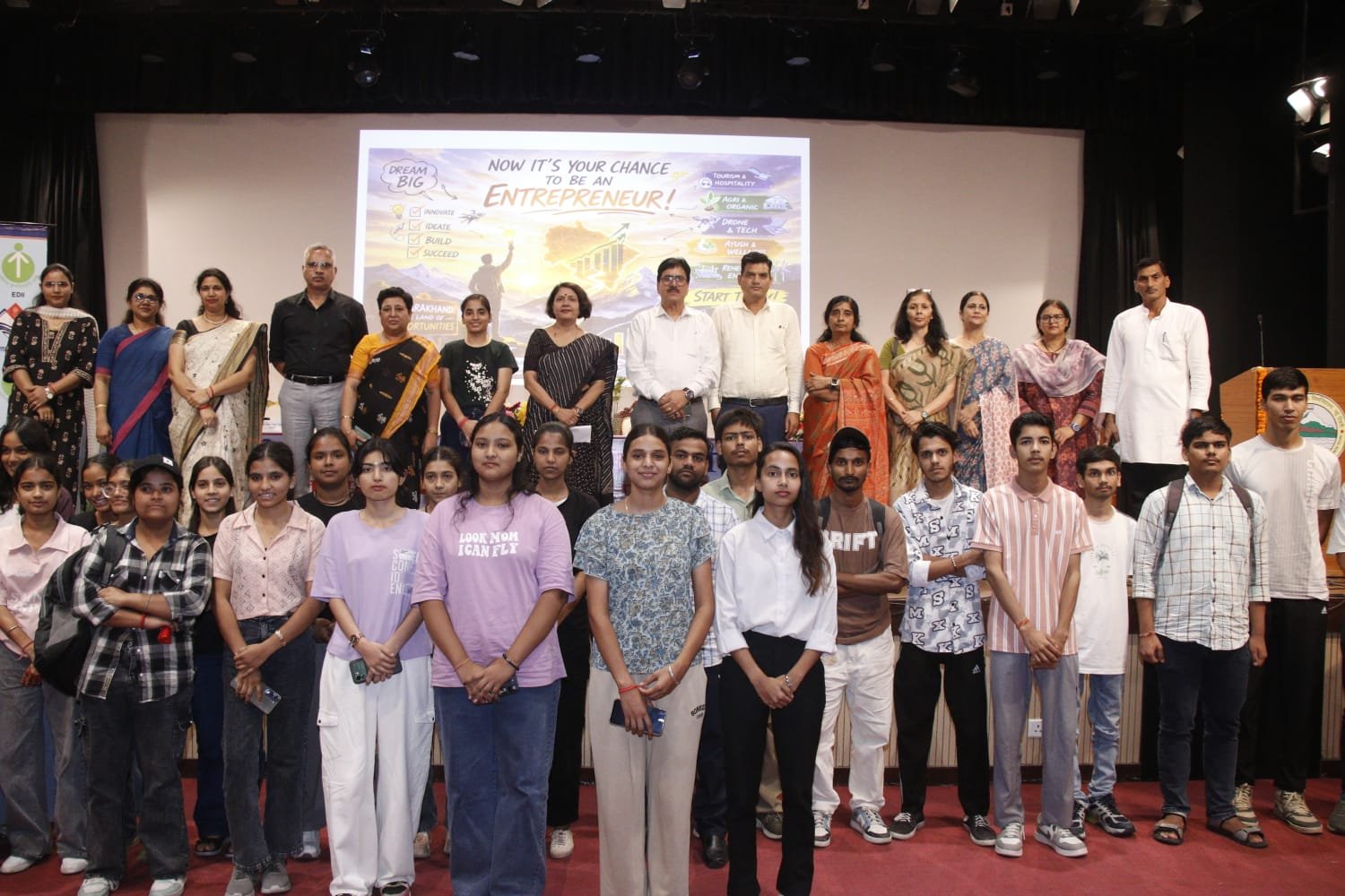 देवभूमि उद्यमिता योजना 2.0 के द्वितीय दिवस के ओरिएंटेशन कार्यक्रम में विद्यार्थियों ने उत्साहपूर्वक लिया भाग