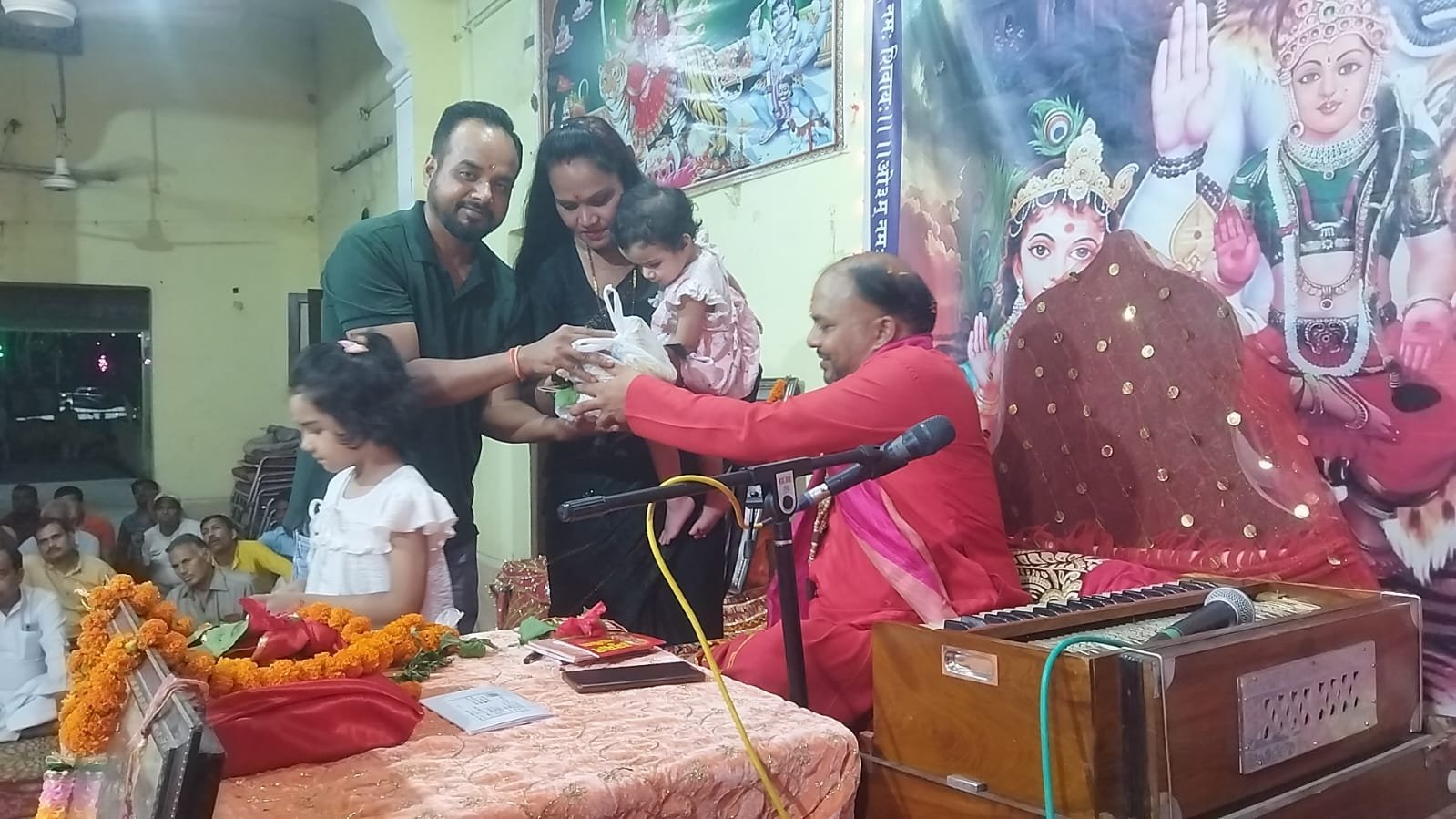 कथा के दसवें दिवस प्रथम ज्योतिर्लिंग श्री सोमनाथ जी से लेकर अन्य 11 पवित्र ज्योतिर्लिंगों के प्राकट्य एवं उनकी दिव्य महिमा का हुआ वर्णन