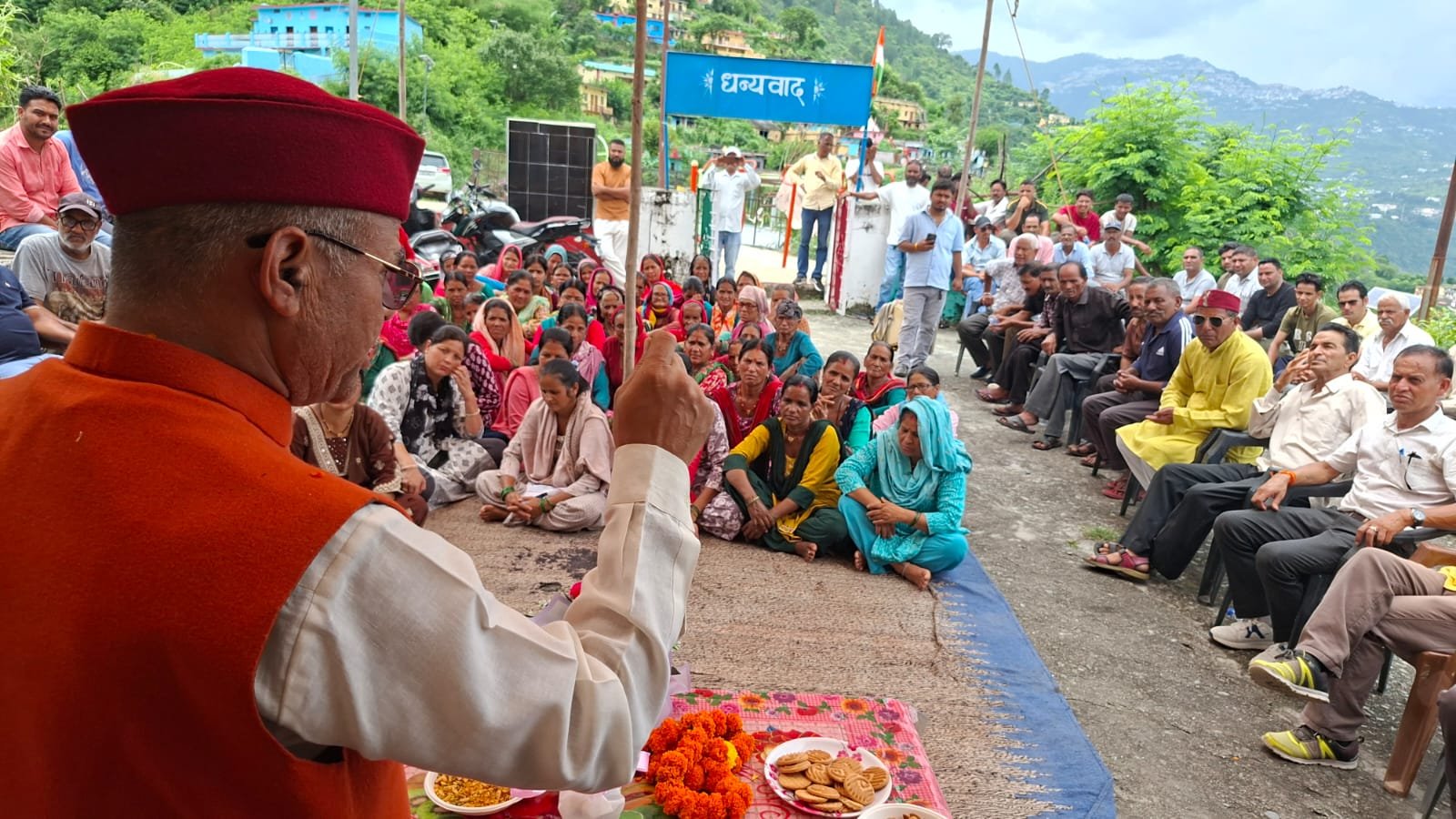 टिपरी काण्डीखाल मोटर मार्ग की जर्जर जर्जर हालात को बताया चिंताजनक