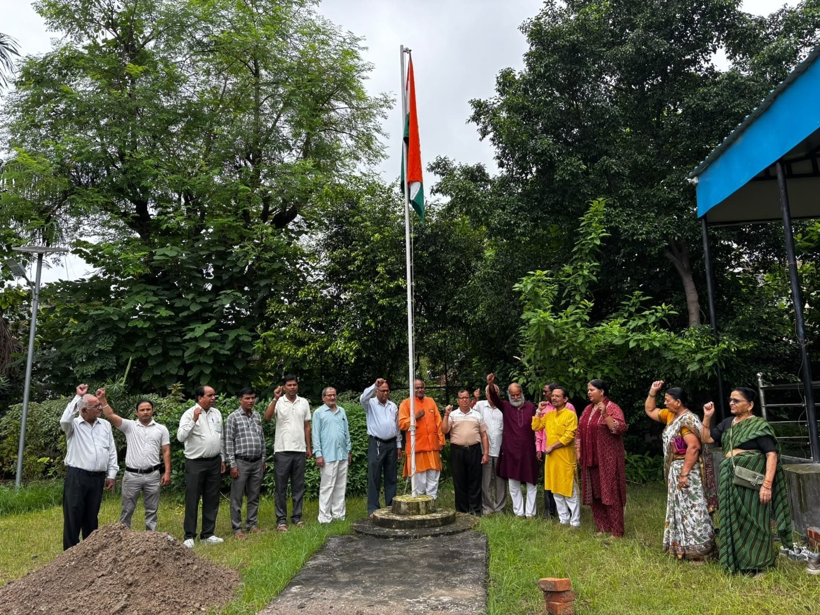 भीषण बाढ़ से प्रभावित बाढ़ पीड़ितों की मदद के लिए आगे आएं स्वतंत्रता सेनानी शहीद परिवार- जितेन्द्र रघुवंशी