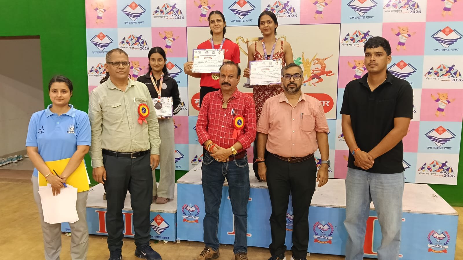 मुख्यमंत्री चैम्पियनशिप ट्रॉफी राज्य स्तरीय प्रतियोगिता के दूसरे दिन योगासन स्पर्धाओं के विजेता सम्मानित