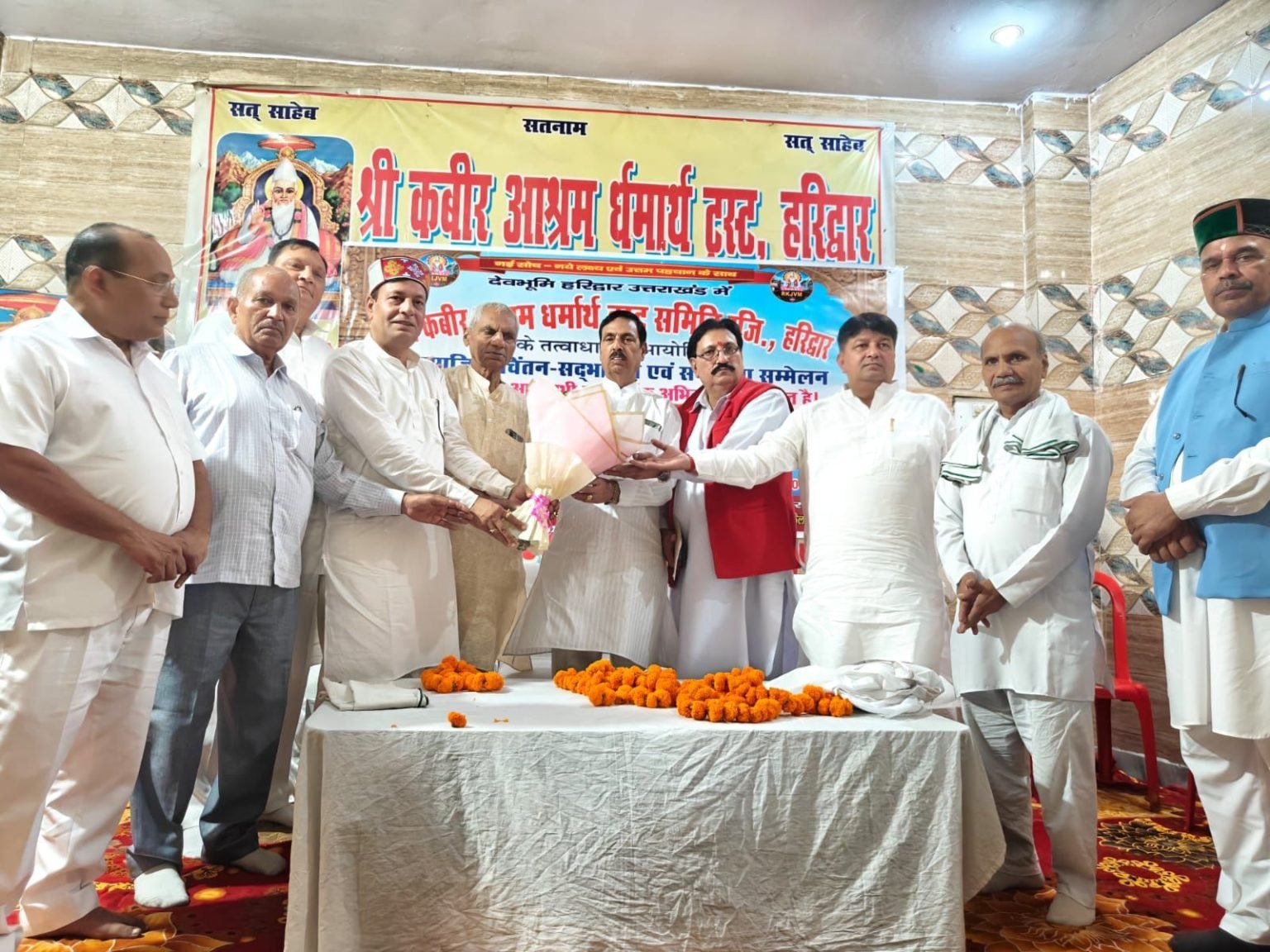 समाज के प्रत्येक वर्ग को साथ लेकर आगे बढ़ना होगा-डा.ओमवीर सिंह पंवार